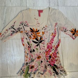 Charlotte Russe floral lightweight sweater top with gold buttons